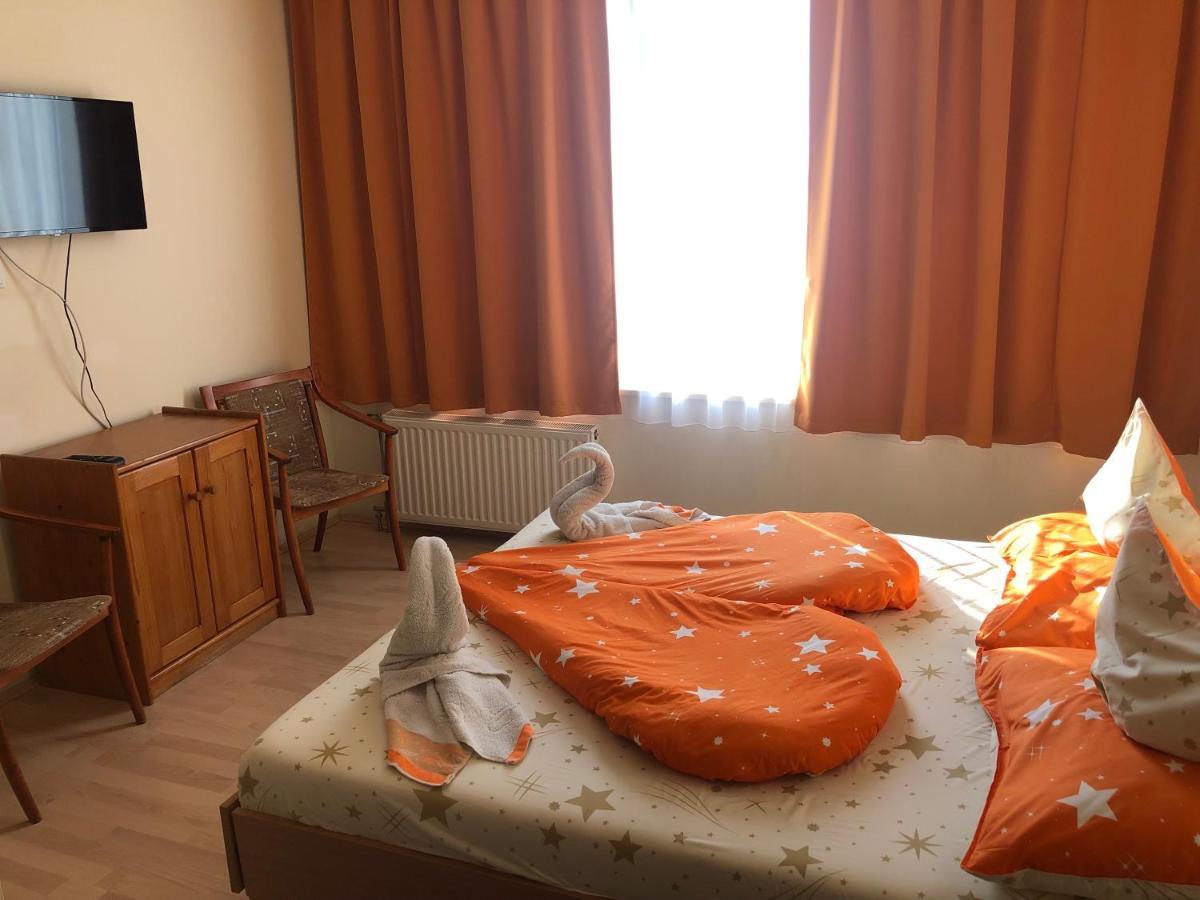 City Hotel Siófok Extérieur photo