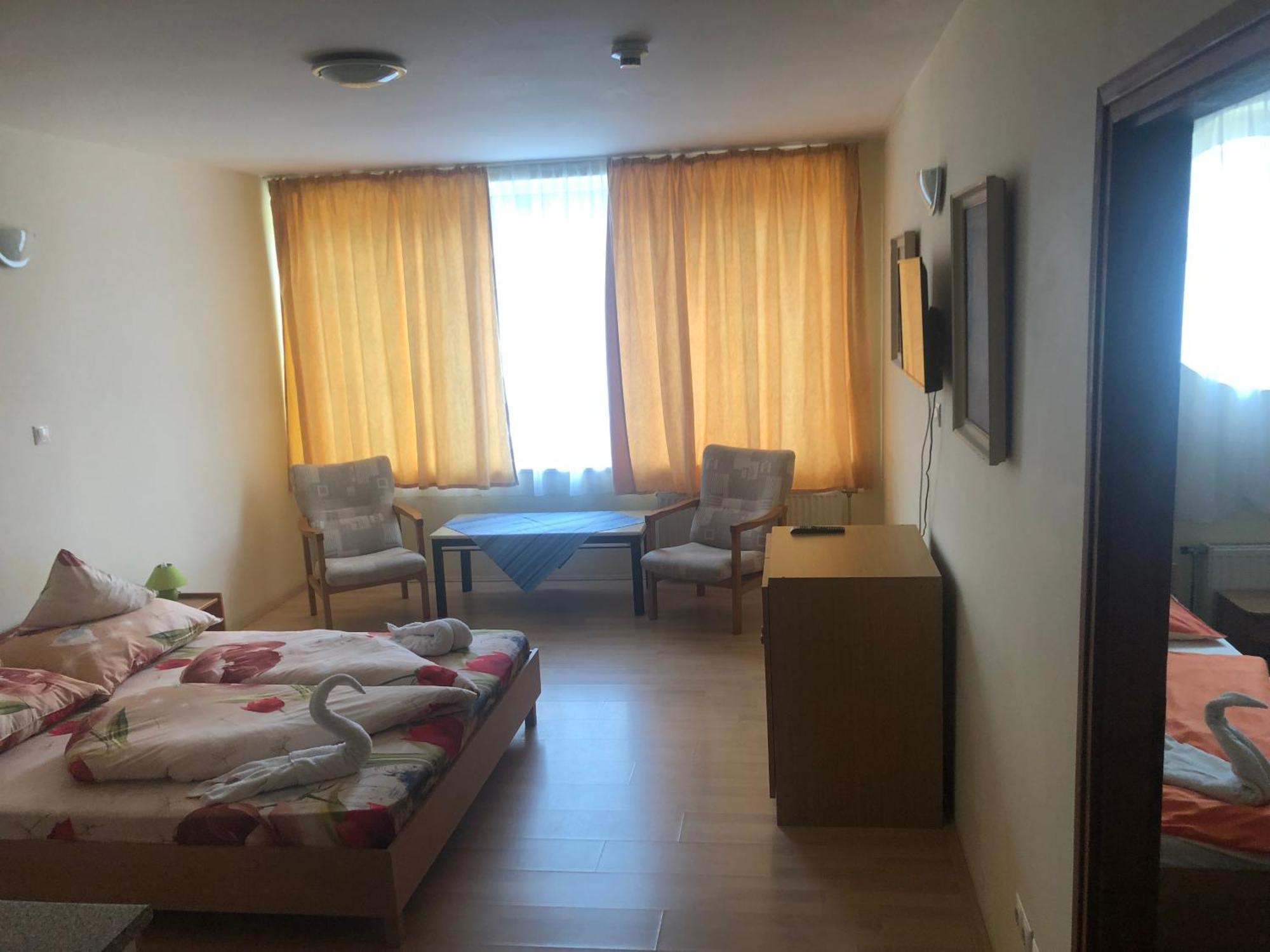 City Hotel Siófok Extérieur photo