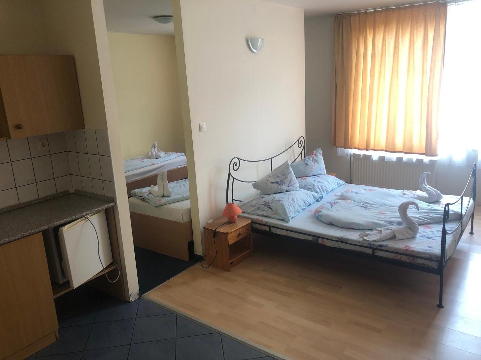 City Hotel Siófok Extérieur photo